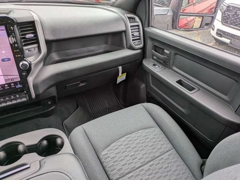 New 2026 RAM 2500 Tradesman AWD/4WD image 17