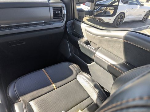 Used 2024 Ford F450 Platinum w/ FX4 Off-Road Package image 18