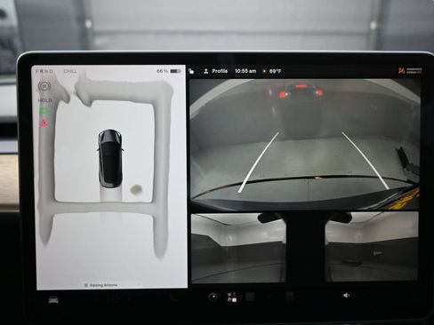 Used 2023 Tesla Model 3 Standard Range RWD image 9