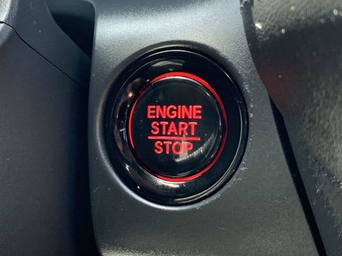 Certified 2025 Honda HR-V EX-L image 26