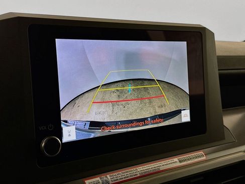 Used 2025 Toyota Tacoma SR5 image 16