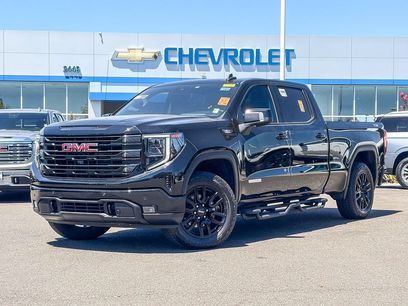 Used 2025 GMC Sierra 1500 Elevation