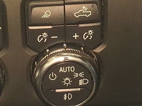 Used 2024 GMC Sierra 1500 AT4X AWD/4WD image 34
