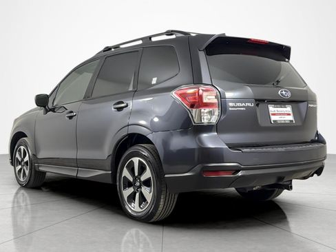 Used 2018 Subaru Forester 2.5i Premium AWD/4WD image 3