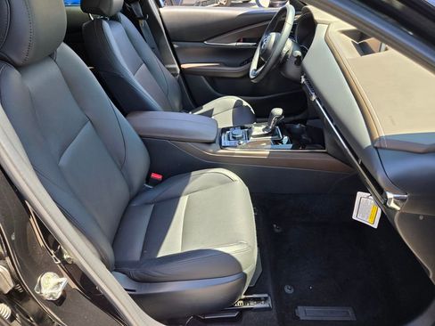 Used 2025 MAZDA CX-30 AWD 2.5 S w/ Premium Package image 21