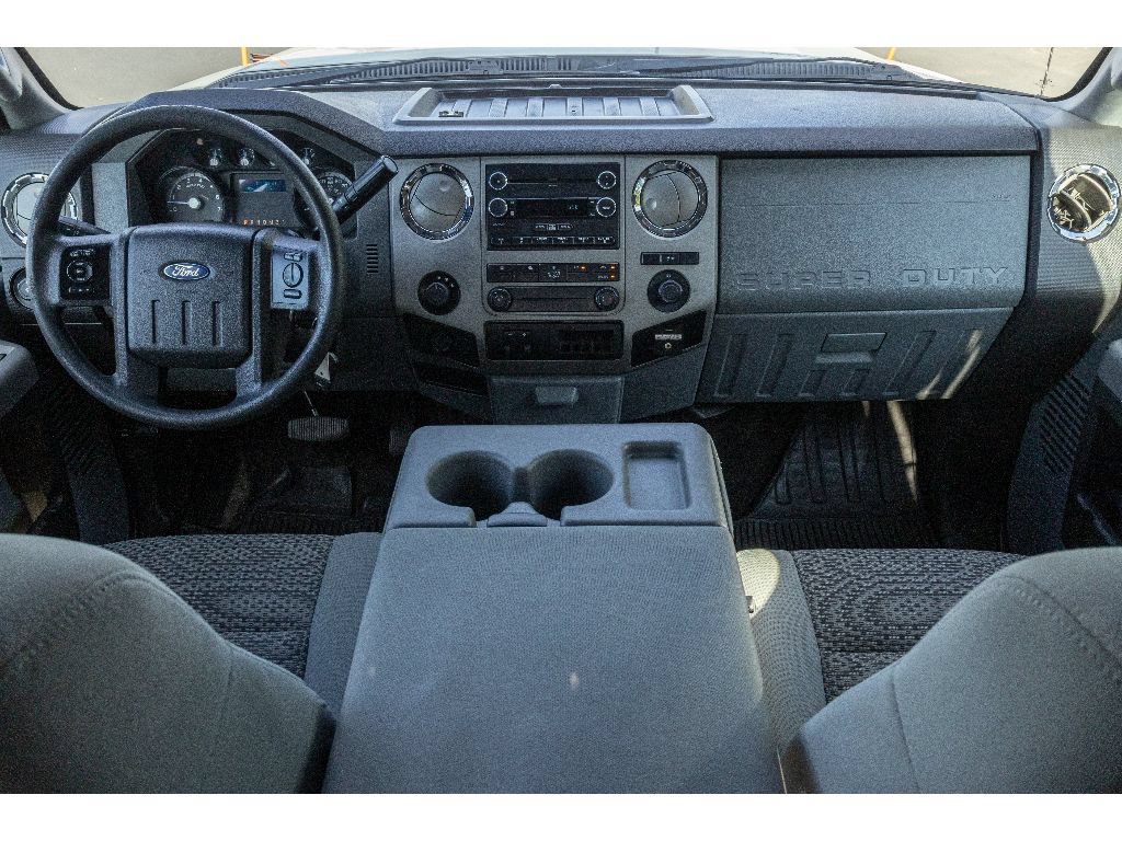 Used 2015 Ford F250 XLT w/ XLT Interior Package AWD/4WD image 12