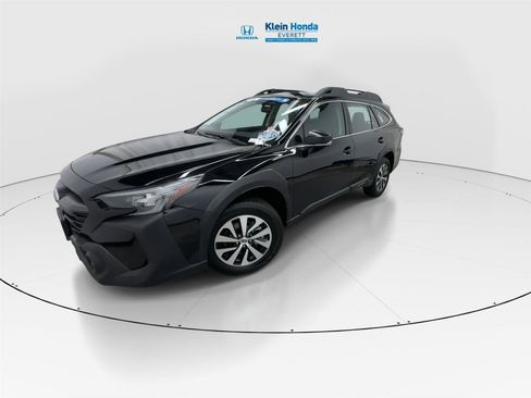 Used 2023 Subaru Outback image 6