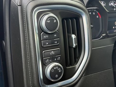 Used 2019 GMC Sierra 1500 SLE w/ SLE Value Package AWD/4WD image 34