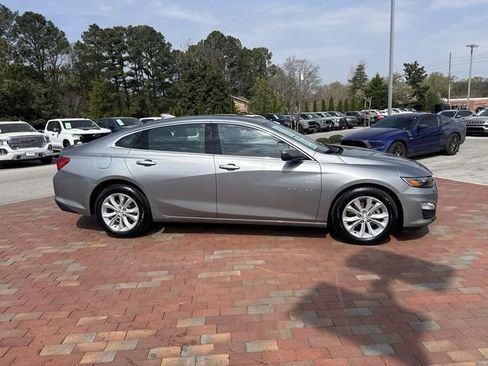 Used 2024 Chevrolet Malibu LT image 37