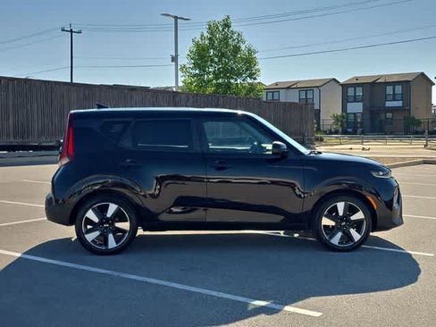 Used 2020 Kia Soul EX FWD image 7