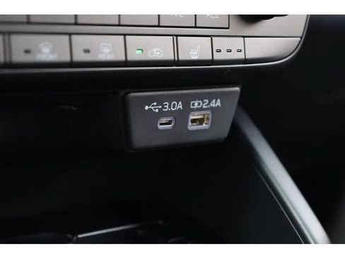New 2026 Subaru Outback Limited AWD/4WD image 39