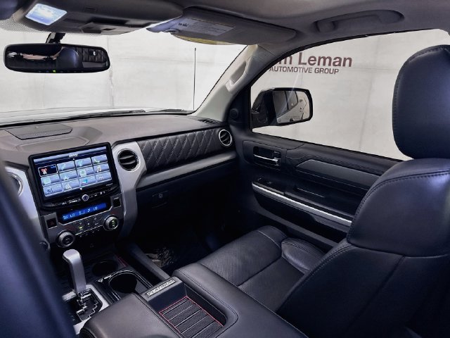 Used 2017 Toyota Tundra Platinum AWD/4WD image 25