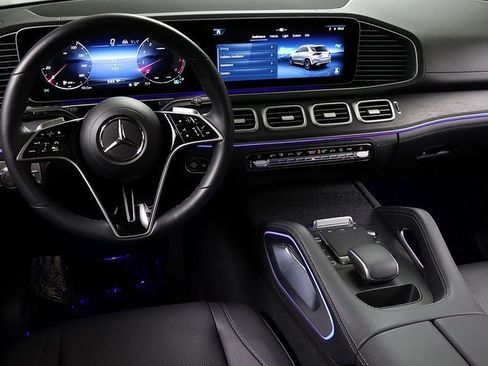 Certified 2025 Mercedes-Benz GLE 450 4MATIC image 16