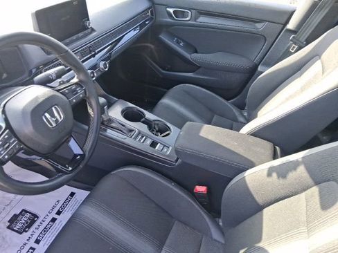 Used 2024 Honda Civic Sport image 15