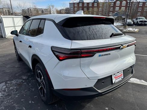 New 2026 Chevrolet Equinox EV LT image 5