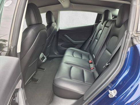 Used 2019 Tesla Model 3 Standard Range Plus RWD image 16
