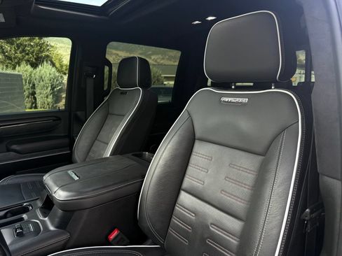 Used 2025 GMC Sierra 2500 AT4X AWD/4WD image 21