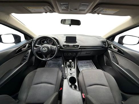 Used 2016 MAZDA MAZDA3 i Sport FWD image 21