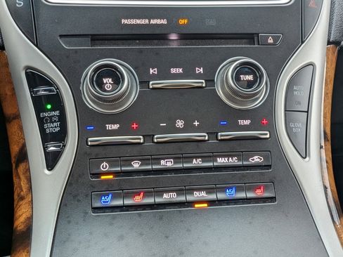 Used 2016 Lincoln MKX Reserve w/ Technology Package image 17