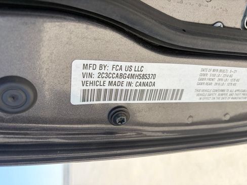 Used 2021 Chrysler 300 S RWD image 13