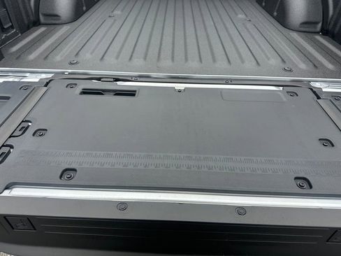 New 2025 Ford F150 Platinum w/ Equipment Group 702A High image 52