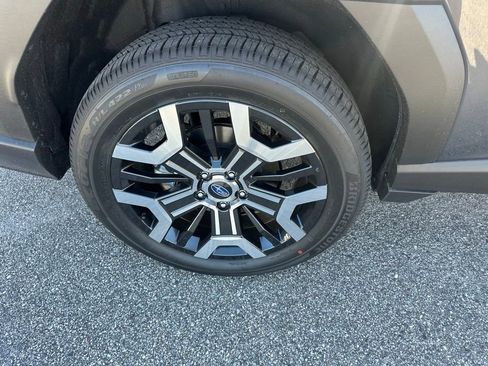 Used 2026 Subaru Outback Touring XT w/ Touring Package image 5