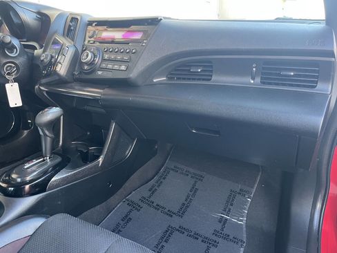 Used 2014 Honda CR-Z EX image 12