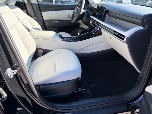New 2026 Hyundai Tucson SEL image 13