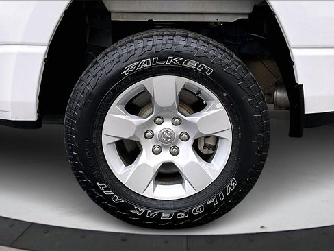 Certified 2023 RAM 1500 Big Horn image 33