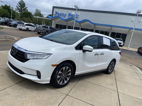 Used 2024 Honda Odyssey EX-L image 4