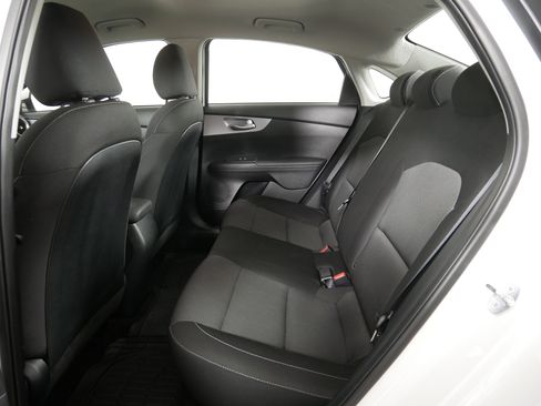 Used 2024 Kia Forte LX FWD image 12
