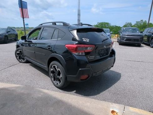 Used 2023 Subaru Crosstrek 2.5i Limited AWD/4WD image 9
