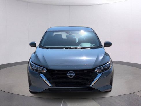 Used 2024 Nissan Sentra SV FWD image 11
