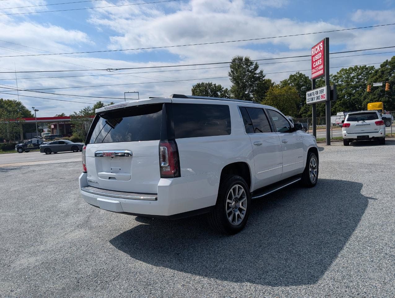 Used 2019 GMC Yukon XL Denali w/ Open Road Package RWD image 7