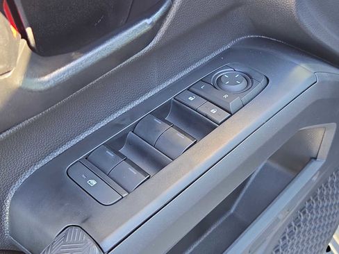 New 2025 Toyota Tacoma SR5 image 11