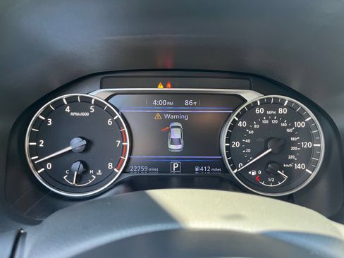 Used 2025 Nissan Altima 2.5 SV FWD image 39