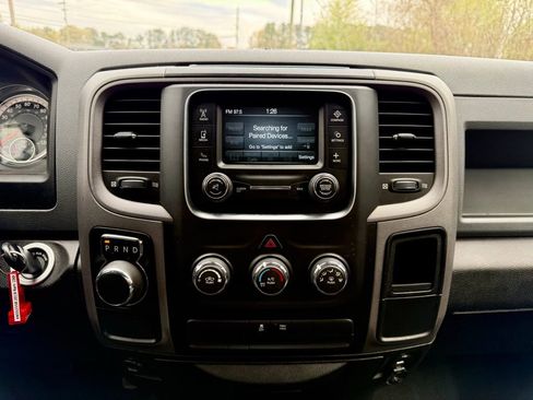 Used 2019 RAM 1500 Express w/ Express Value Package RWD image 17