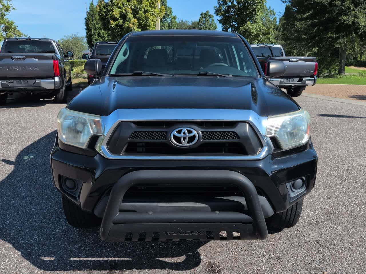 Used 2015 Toyota Tacoma PreRunner w/ SR5 Package RWD image 9
