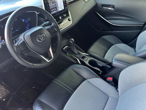 Used 2022 Toyota Corolla XSE FWD image 10