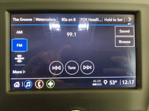 Used 2024 Chevrolet Equinox LT w/ Driver Convenience Package image 25