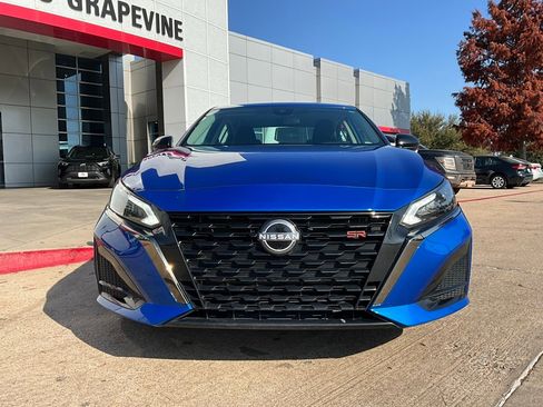 Used 2025 Nissan Altima 2.5 SR image 4