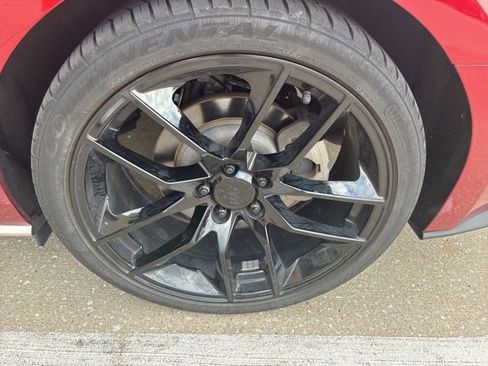 Used 2019 Ford Mustang Coupe image 11