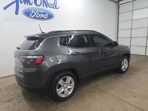 Used 2022 Jeep Compass Latitude w/ Convenience Group FWD image 10