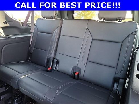 New 2026 GMC Yukon XL Elevation image 17