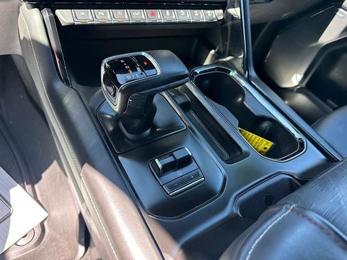 Used 2025 GMC Sierra 1500 AT4X AWD/4WD image 29