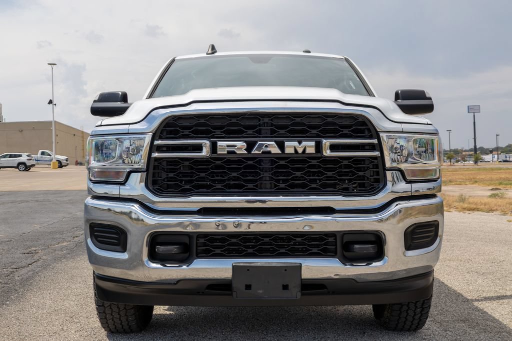 Used 2022 RAM 3500 Tradesman AWD/4WD image 2