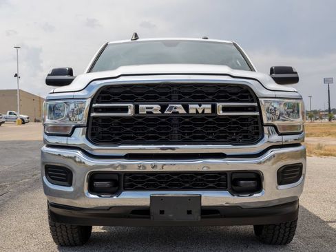 Used 2022 RAM 3500 Tradesman AWD/4WD image 2