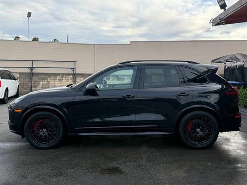 Used 2016 Porsche Cayenne GTS w/ Premium Package Plus AWD/4WD image 8