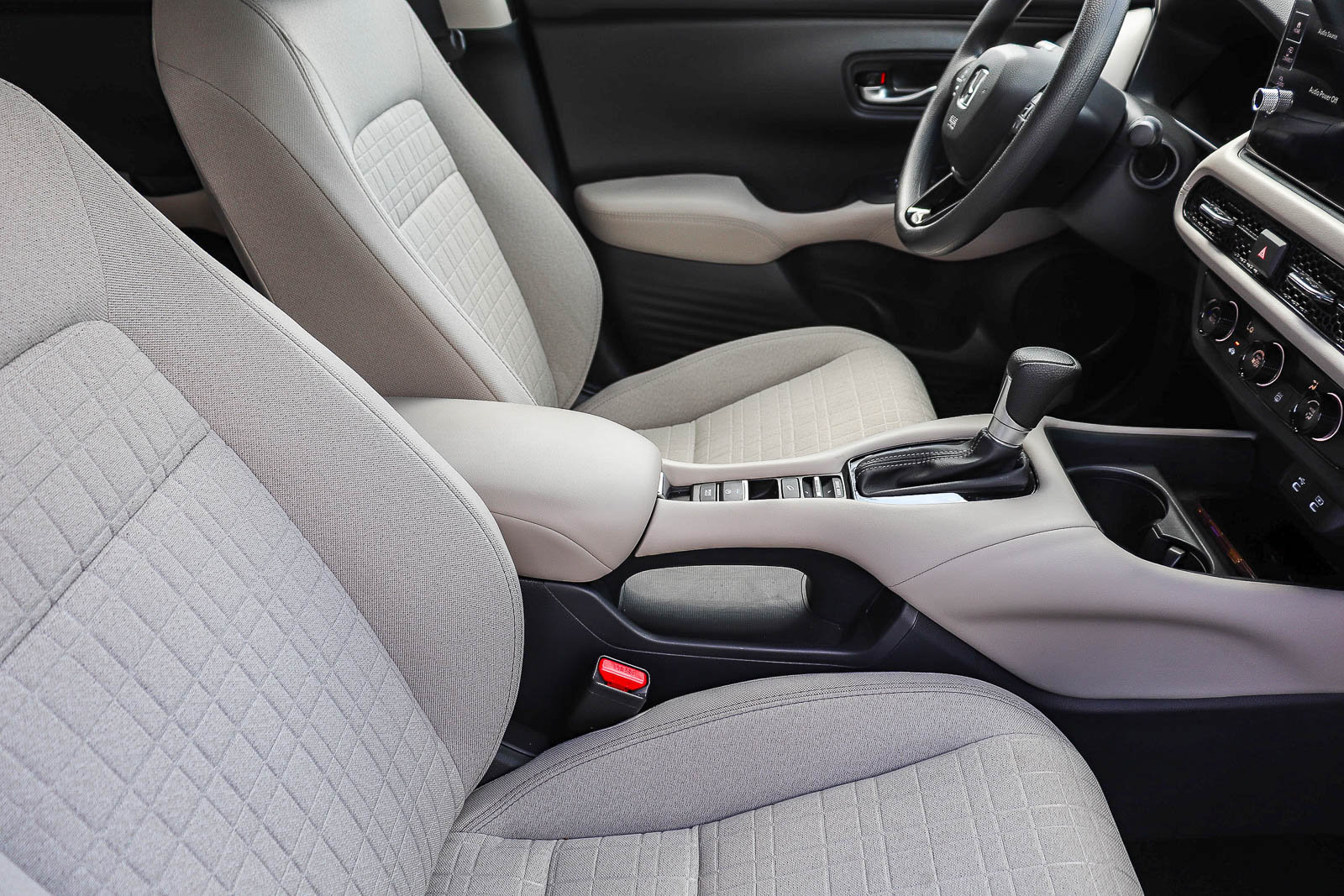 Certified 2026 Honda HR-V LX image 19
