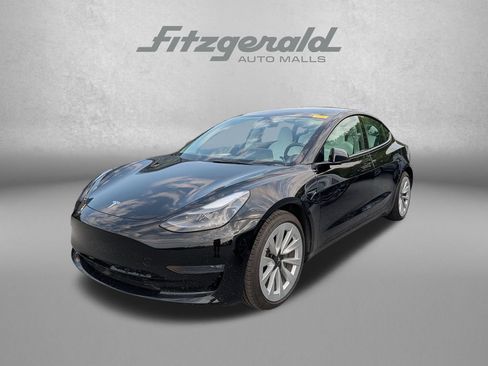 Used 2022 Tesla Model 3 Long Range AWD/4WD image 3